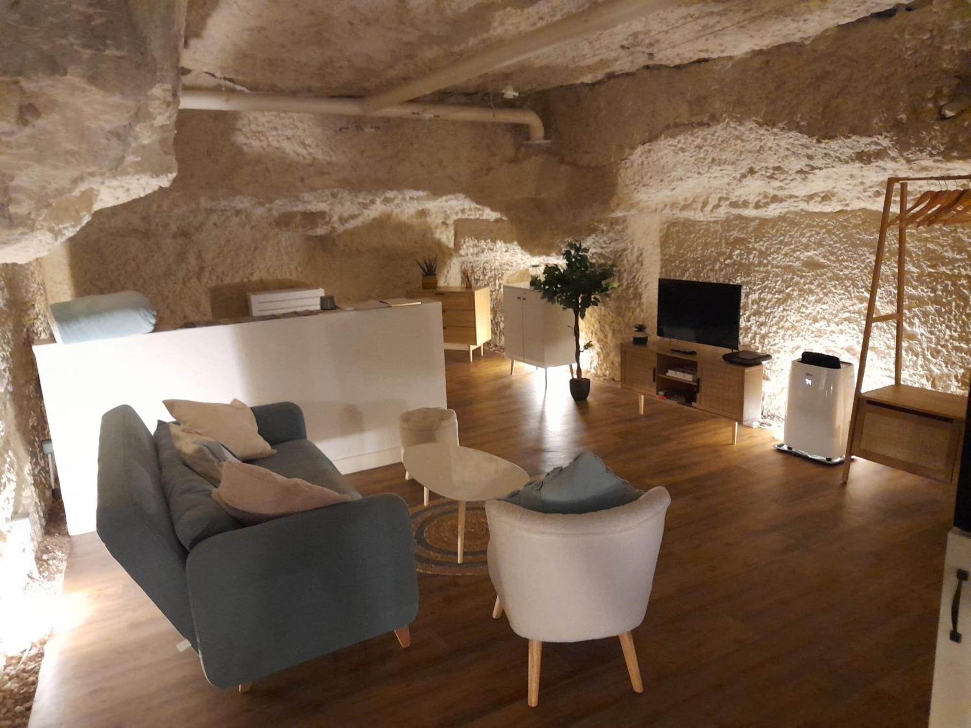 La Grotte Du Bonheur Apartman Cangey Kültér fotó