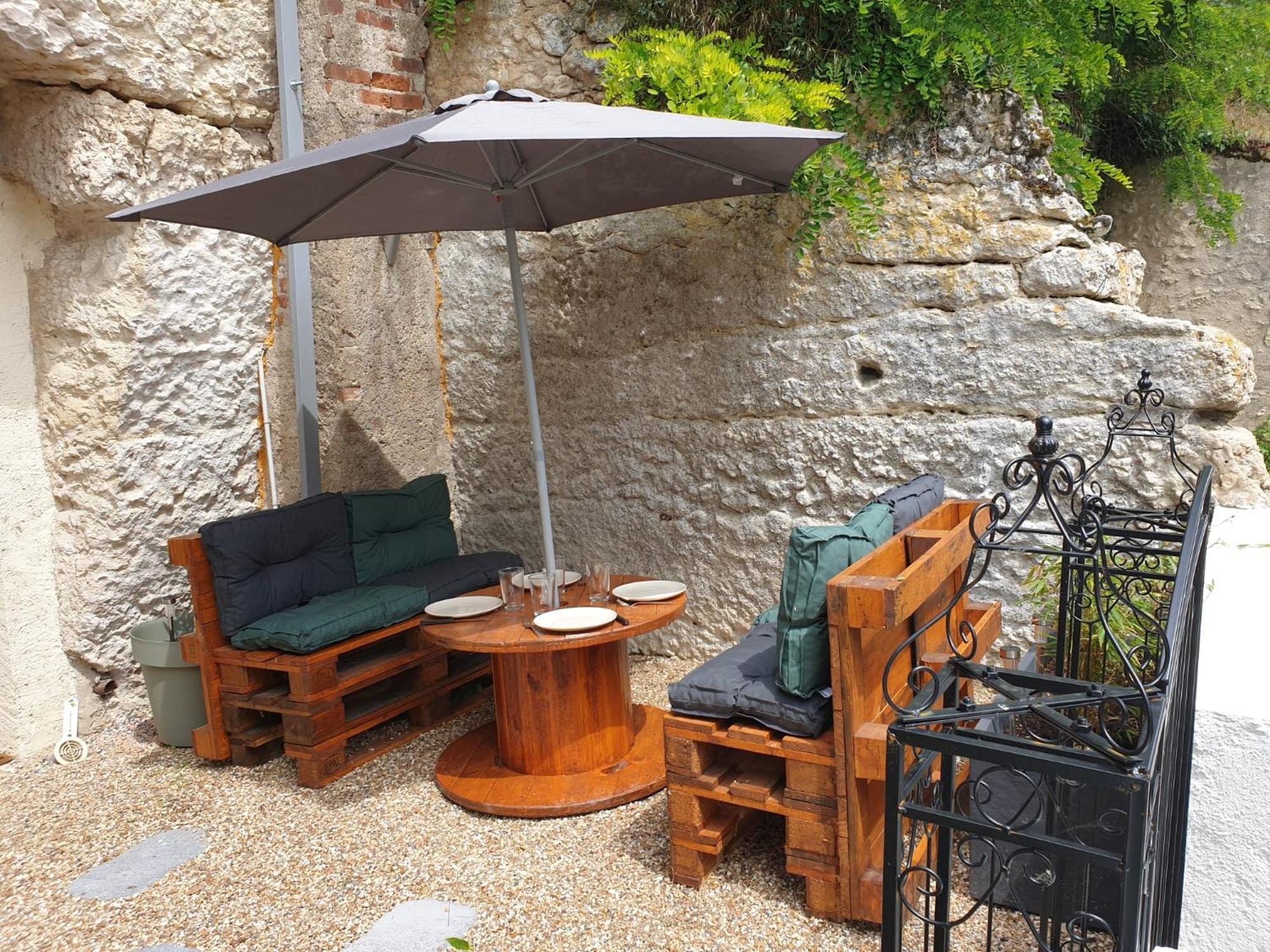 La Grotte Du Bonheur Apartman Cangey Kültér fotó