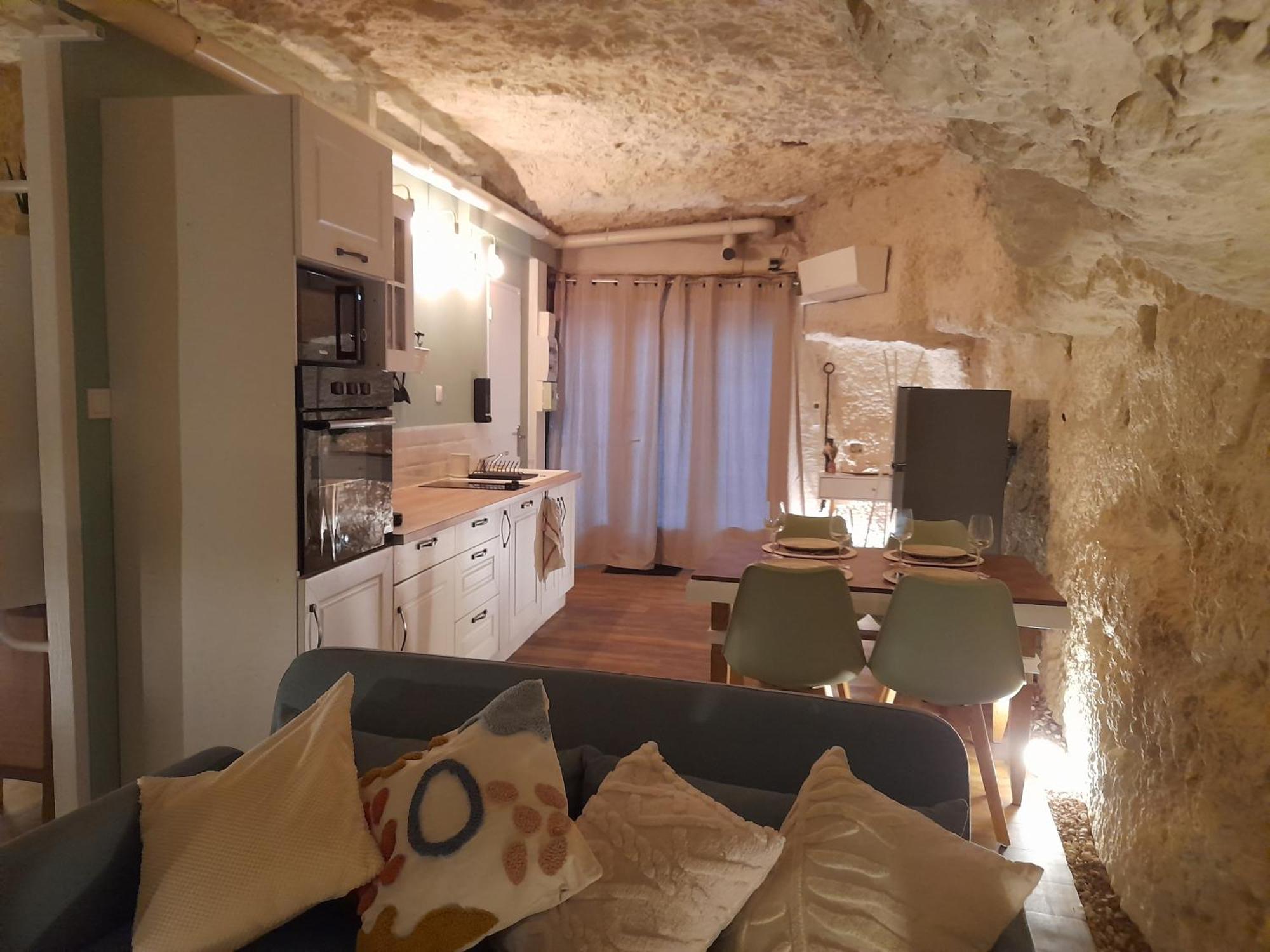 La Grotte Du Bonheur Apartman Cangey Kültér fotó